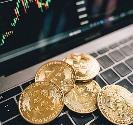 bitcoin, cryptocurrency, crypto, bitcoin, cryptocurrency, cryptocurrency, crypto, crypto, crypto, crypto, crypto